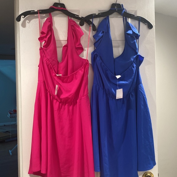 New ruffled halter sundresses - Picture 2 of 2